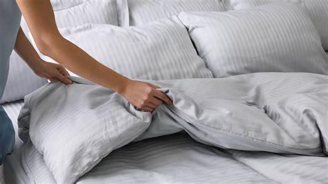 How To Put On A Duvet Cover In 4 Easy Steps Toms Guide