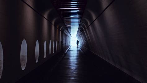 Download Wallpaper 2560x1440 Corridor Tunnel Dark Silhouette Light