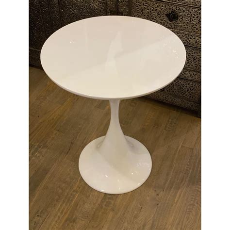 Mid Century Modern White Tulip Side Table Chairish