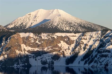 7 Best Things To Do In Crater Lake In Winter 2023 2024