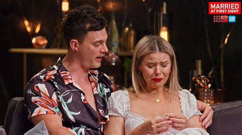 Mafs James Weir Recaps Episode Olivias Blindsided With Nude Pic My