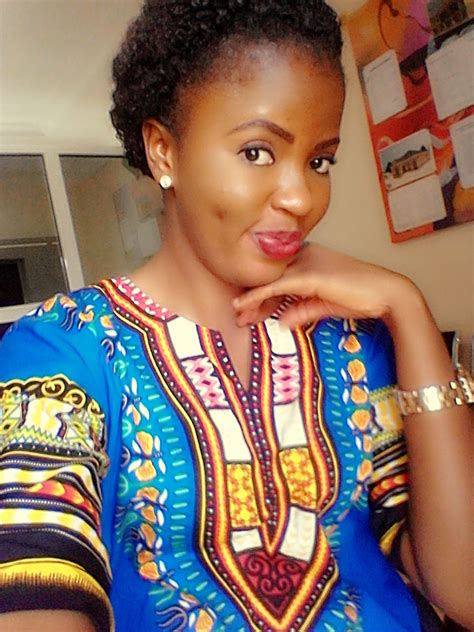 Welcome To Evelyn Nwadiokes Blog Meet Nigerians Most Beautiful Girl