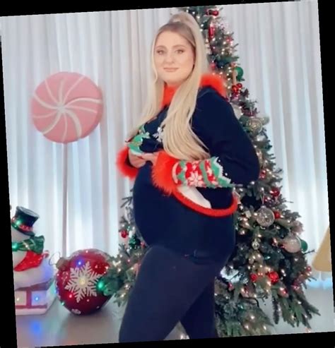 Pregnant Meghan Trainor Shows Off Her Growing Baby Bump Only More Weeks To Go WSTale