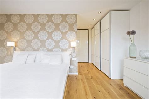 Esszimmer einrichtung essgruppe sideboard vitrine eiche massiv geölt natur. Reihenhaus sanieren, stylingroom, Inennarchiterktin für ...
