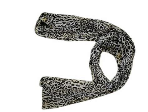 Crinkle Viscose Leopard Printed Stole At Rs 27 In Chicholi Id