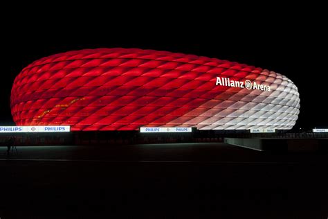 Allianz arena is the home stadium of bayern munich, germany's most populr soccer (footbal) team. Connected Philips LED lighting for the Allianz Arena: FC ...