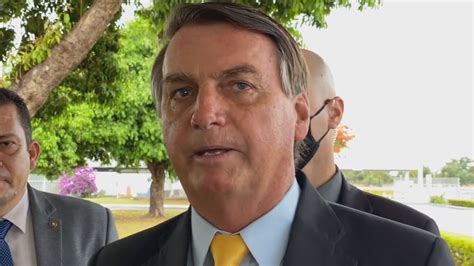 A vaccine is a biological preparation that provides active acquired immunity to a particular infectious disease. Bolsonaro: 'Vacina não será obrigatória e ponto final'