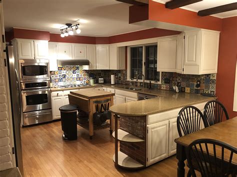 Available in sheets, tiles, or luxury vinyl planks, vinyl flooring is the easiest kitchen flooring material to install. Mexican Tile Backsplash Do it yourself! Paint your kitchen cabinets! | Mexican style kitchens ...