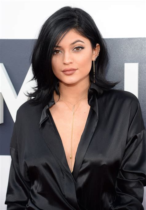 How To Get Kylie Jenners Lips Popsugar Beauty