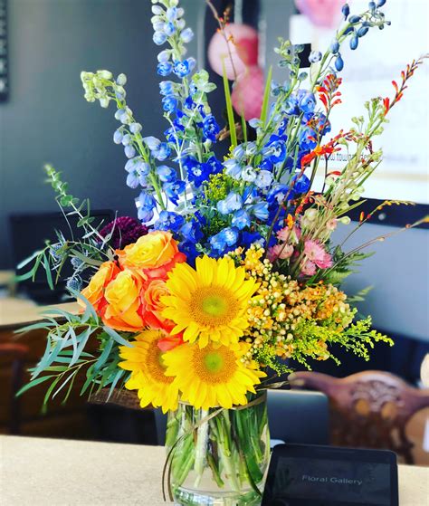 Town and country flowers has been proudly serving our customers since 1968, and have been family own. Texas Summer in Granbury, TX | Town and Country Floral Gallery