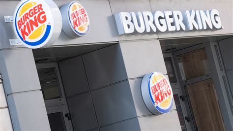 Atak Nożownika W Burger Kingu Klienci Rzucili Się Na Ratunek