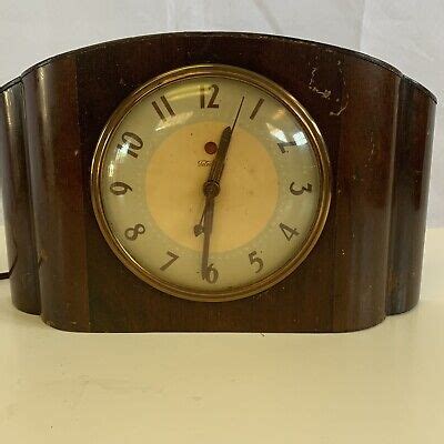 Vintage Warren Telechron Electric Wood Mantel Clock Model H Art Deco
