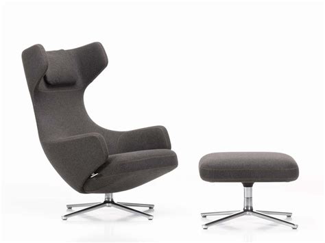 The lounge chair is sure to make a dream scenario in any living space. Buy the Vitra Grand Repos Lounge Chair at Nest.co.uk