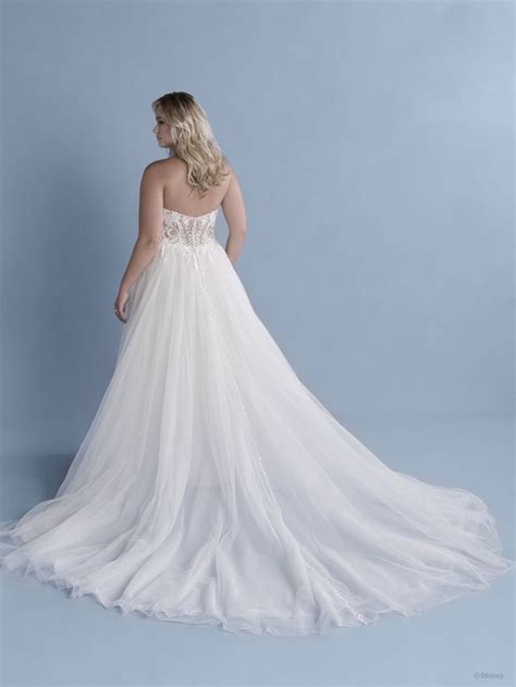Style D261 Aurora Allure Bridals Designer Wedding Dresses