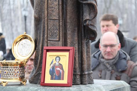 Ежегодно 14 февраля в католическом и протестантском мире отмечается день святого валентина (день всех влюбленных). Какой церковный праздник принято отмечать 14 февраля 2021 года