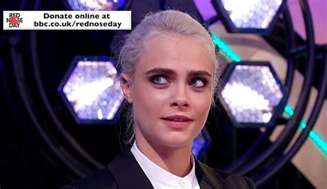Awkward Cara Delevingnes Forced To Talk Having Sex On A Plane As Her Dad Watches From The Audience