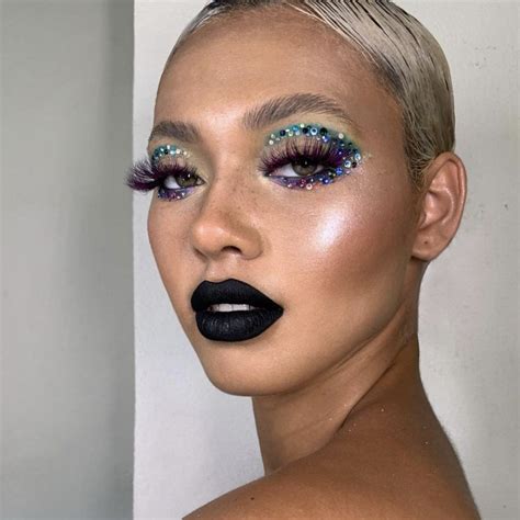 Disco Makeup Modern Ways To Wear The Timeless Trend