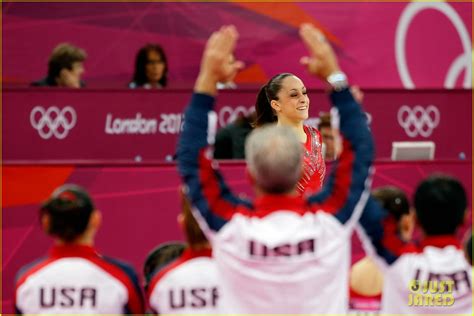 Us Womens Gymnastics Team Wins Gold Medal Photo 2694875 Photos