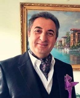 Mecburi hizmet görevini ssk ulus hastanesinde tamamladıktan sonra yan dal ihtisası için a.ü.t.f'. Uzm. Dr. Nihat Kaya, İstanbul - Hasta görüşleri ve ...