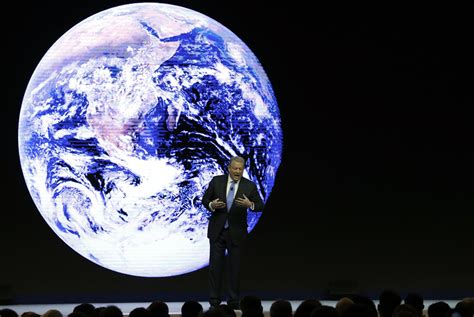 Al Gore Hosts 24 Hour Climate Change Global Broadcast