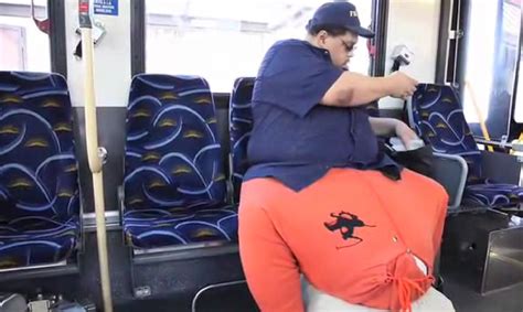 Wesley Warren Jr Man With 100 Pound Scrotum Turns Down Free Surgery Offer Huffpost