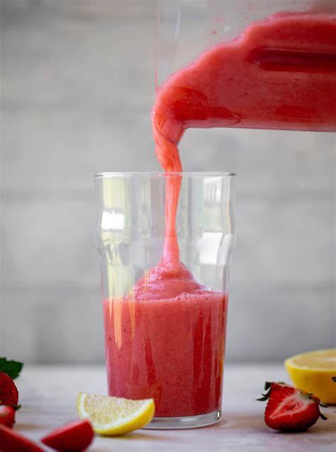 2 Ingredient Frozen Strawberry Lemonade