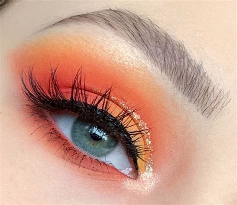 Orange Makeup Look Make Up Brush Orange Eye Makeup Orange Eyeshadow