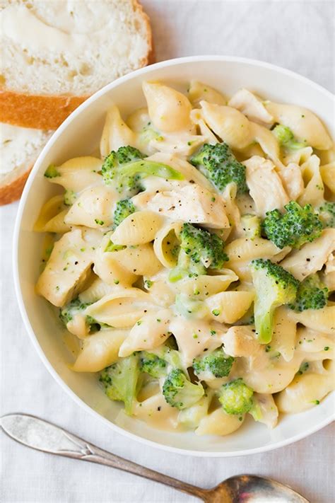 Hot fettuccine noodles and loads of how to make broccoli mushroom alfredo pasta. Creamy Broccoli Chicken Shells and Cheese - Cooking Classy