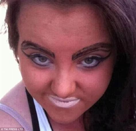 Are These The Worst Eyebrows Fails Ever Daily Mail Online