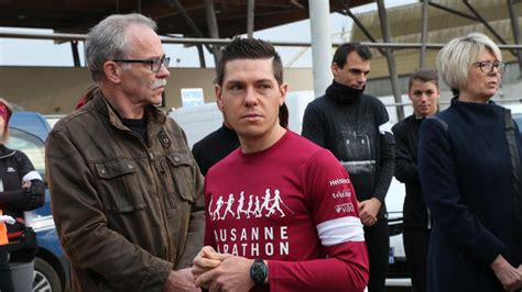 Jonathann daval ne supporte pas l'absence de l'être aimée et, s'il sent que ça lui échappe, il peut avoir des réactions tout à fait impulsives et non maîtrisées. Affaire Alexia Daval: l'autre paradoxe du comédien - Le ...