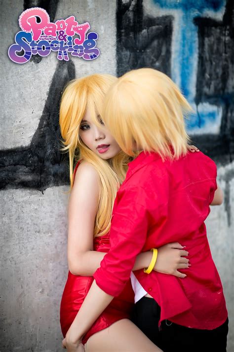 [cosplay] panty and stocking with garterbelt by nomoneyno93 on deviantart