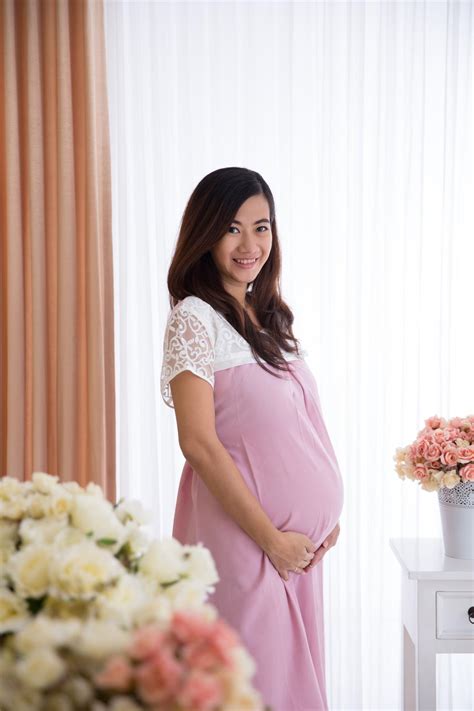 If you have a looser texture, then thinning is a common issue with curly hair after pregnancy. Worried About Hair Care During Pregnancy? Read These ...