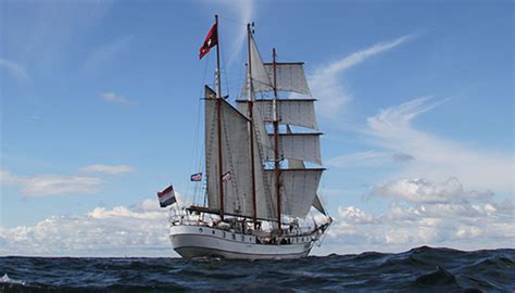 Lórien (vala), the usual name for irmo himself. LOTH LORIËN | Details · Mitsegeln · Charter | Windjammer ...