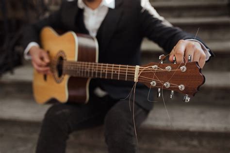 Comment Gratter Les Cordes D Une Guitare | AUTOMASITES