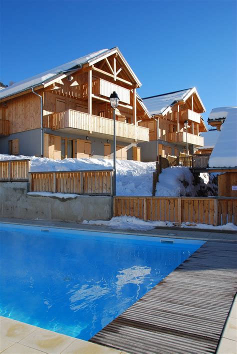 Résidence vacances St-Jean-d'Arves | Chalets des Ecourts | Ski