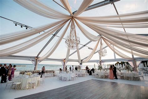 Amazing beach destination wedding venues in kerala. Glamorous Mexico Destination Wedding by the Beach