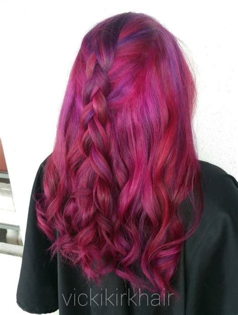 20 unboring styles with magenta hair color