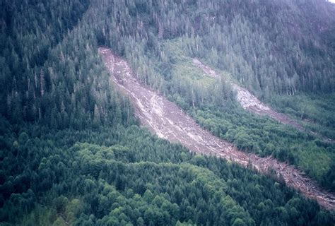 Two Landslides Two Large Landslides Near The Atwaykelesse Flickr