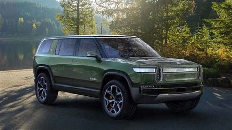 Rivian Just Released A Stunning New Image Of The R1s Electric Suv In