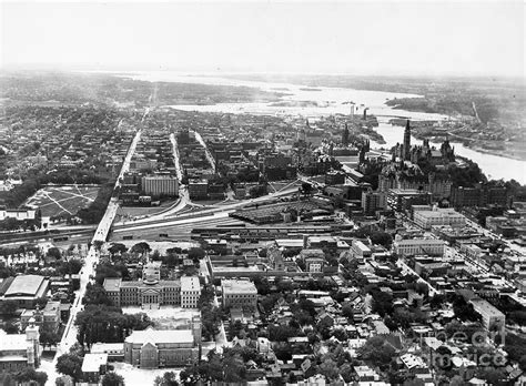 Canada Ottawa 1940 Photograph By Granger