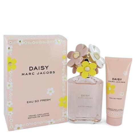 Daisy Eau So Fresh By Marc Jacobs Gift Set Oz Eau De Toilette