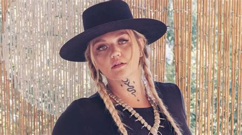 Elle King Rob Schneider Daughter Coming To Lexington Ky Lexington