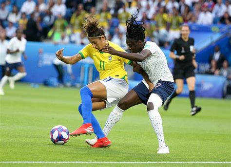 Born 13 february 1960) is a swedish football coach and former professional player. Sportbuzz · Pela primeira vez na lista de Pia Sundhage ...