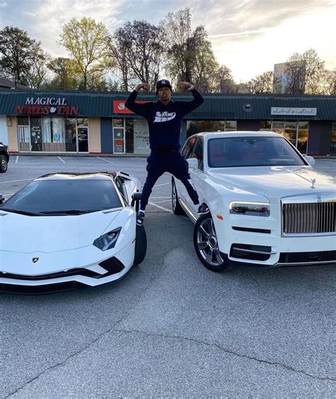 Lil Baby Shows Off His Car Collection Fm Hip Hop