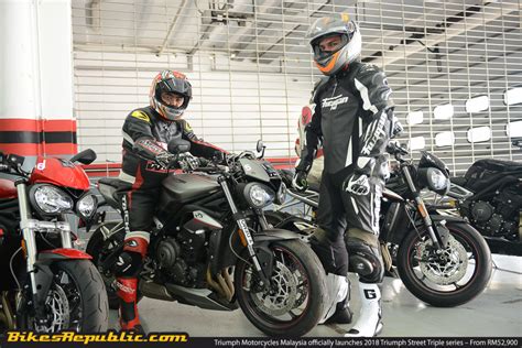 Check triumph bike price list, images , dealers & read triumph bikes price starts at rs. Triumph Motorcycles Malaysia officially launches 2018 ...