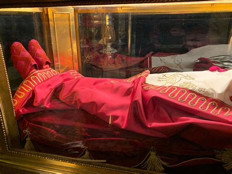 New Liturgical Movement The Relics Of St Victor Maurus In Milan