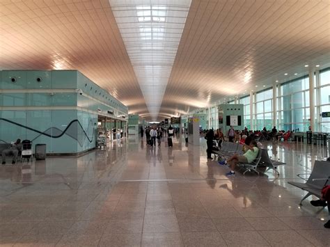 Barcelona Airport Raccidentalwesanderson