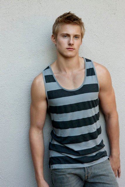 alexander ludwig hot sexy shirtless naked photo shoot to promote the hunger games cato style