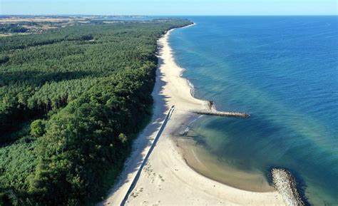 Decydując się na urlop nad morzem bałtyckim, stajemy przed dylematem gdzie się zatrzymać, tak żeby urlop był przyjemny i pozwalał się nam zregenerować. Polski Dubaj we wrześniu 2020! Tak wygląda Jarosławiec na ...