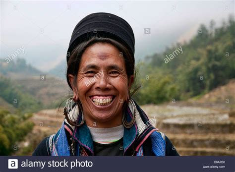 hmongs-stock-photos-hmongs-stock-images-alamy